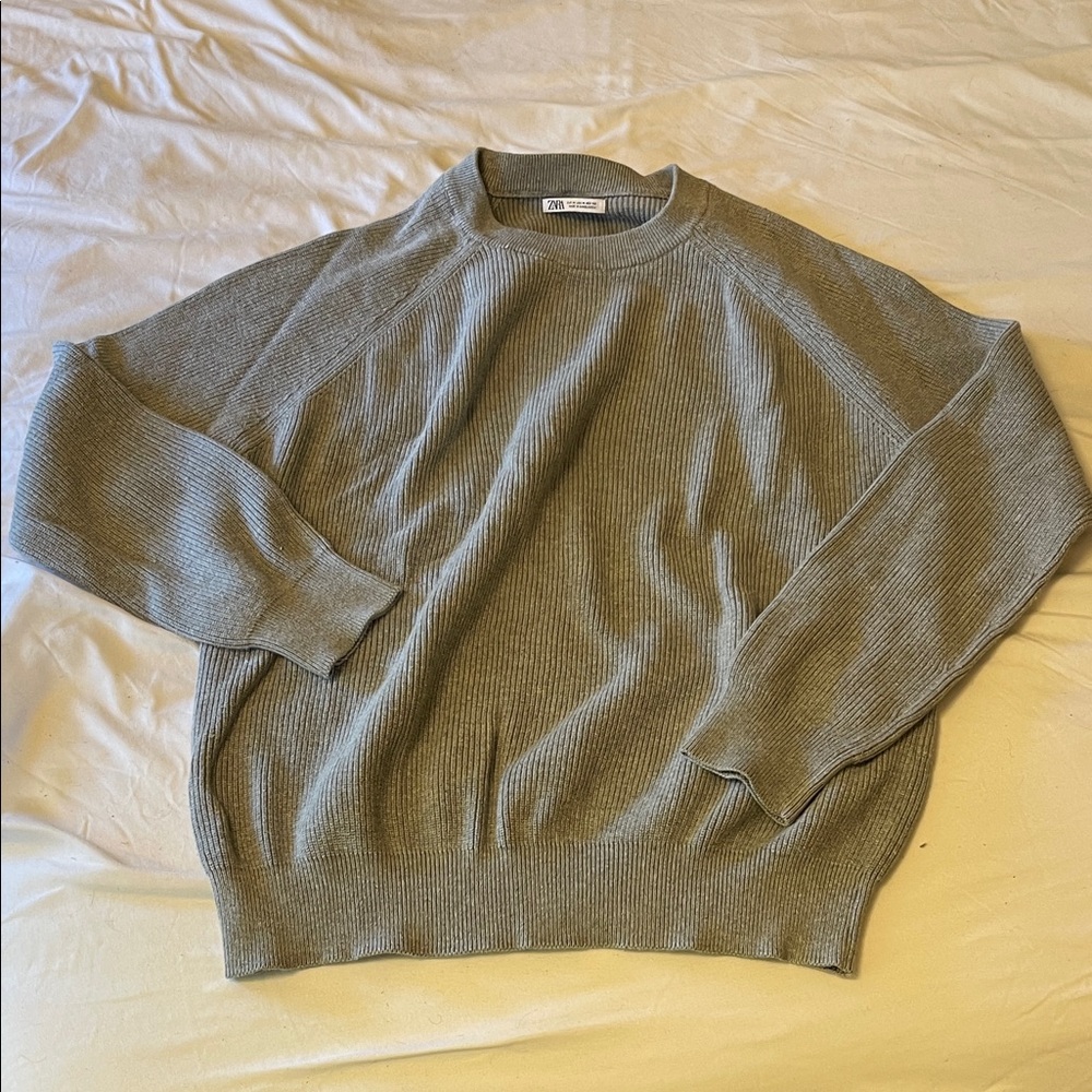 Zara Men's Gray Sweater